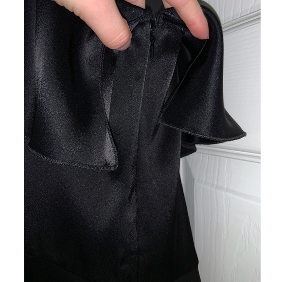 COPY - Alice & Olivia Katherine Black Silk Ruffle Cropped Cami Top –– NWT - Picture 11 of 16